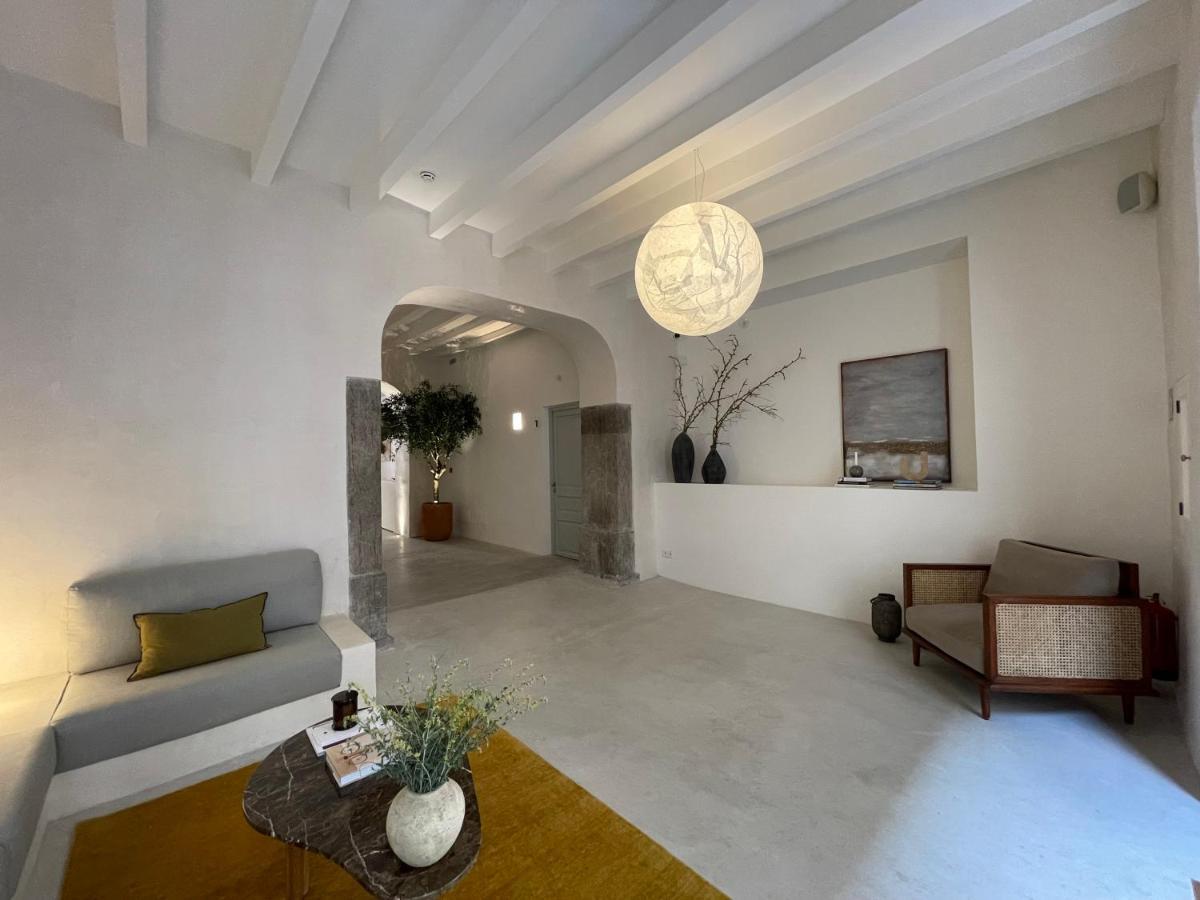 Meem Townhouse Hotel Sóller Екстериор снимка